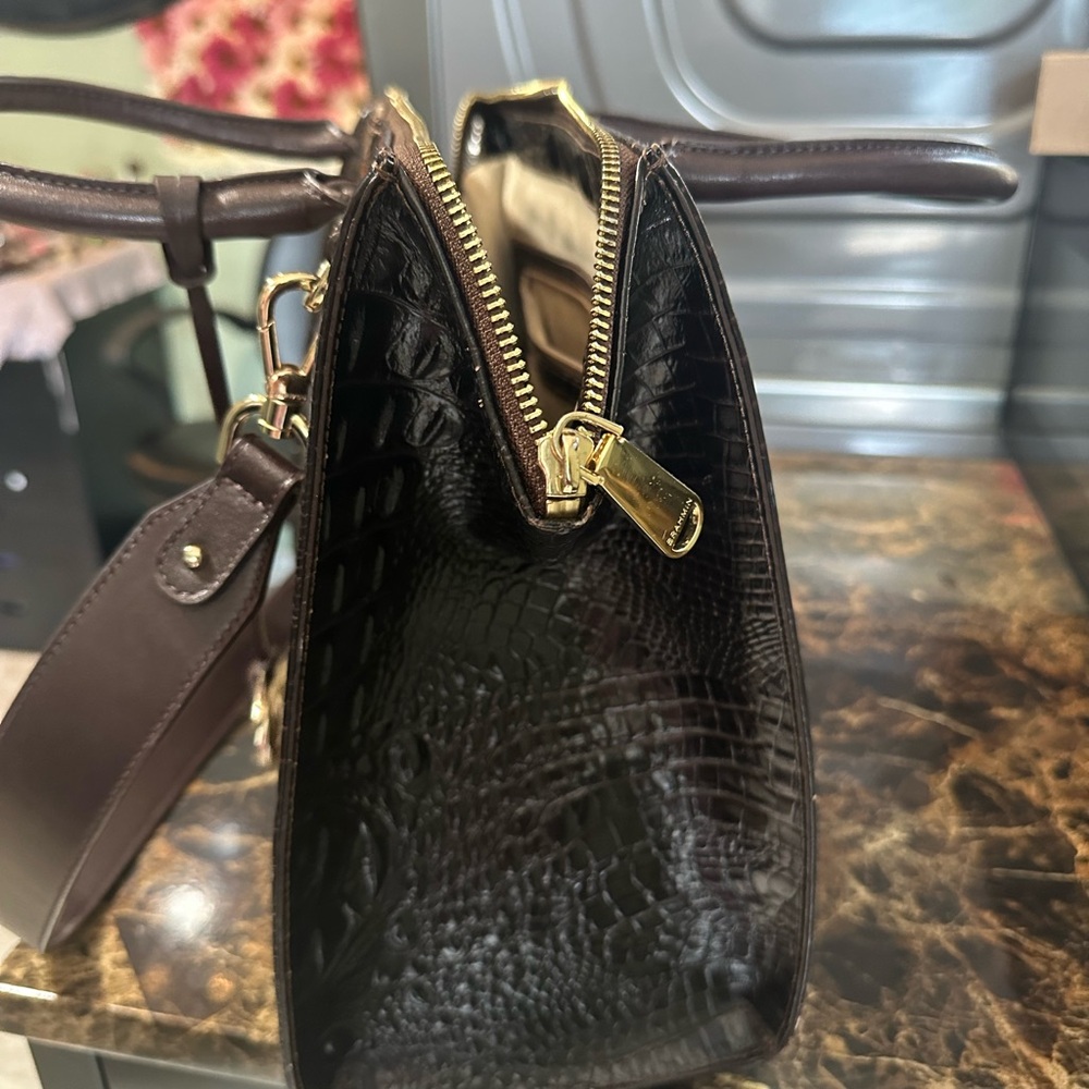 Coca Brown Melbourne rare find Brahmin. - Picture 5 of 5